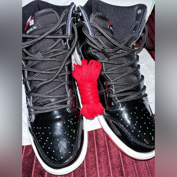 Nike SB Dunk High - Picture 11 of 11